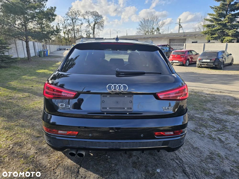 Audi Q3 2.0 TFSI Quattro S tronic design - 14