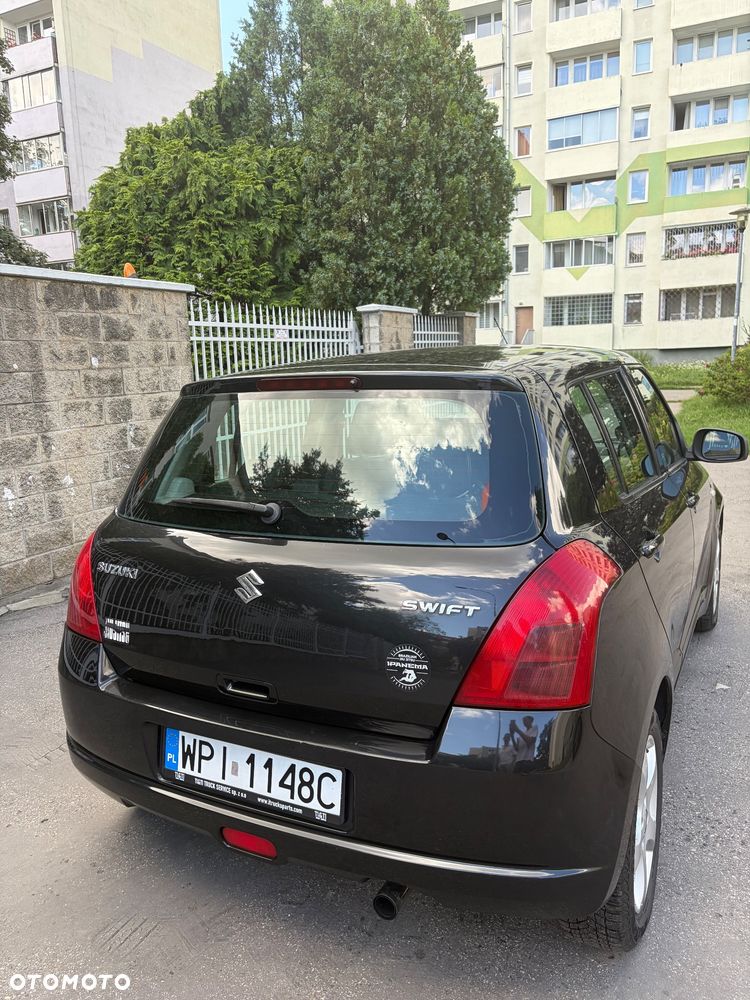 Suzuki Swift 1.3 DDiS 16v GL Airco - 2