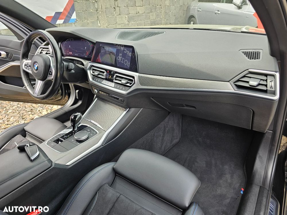 BMW Seria 3 320d Aut. Edition M Sport Shadow - 31