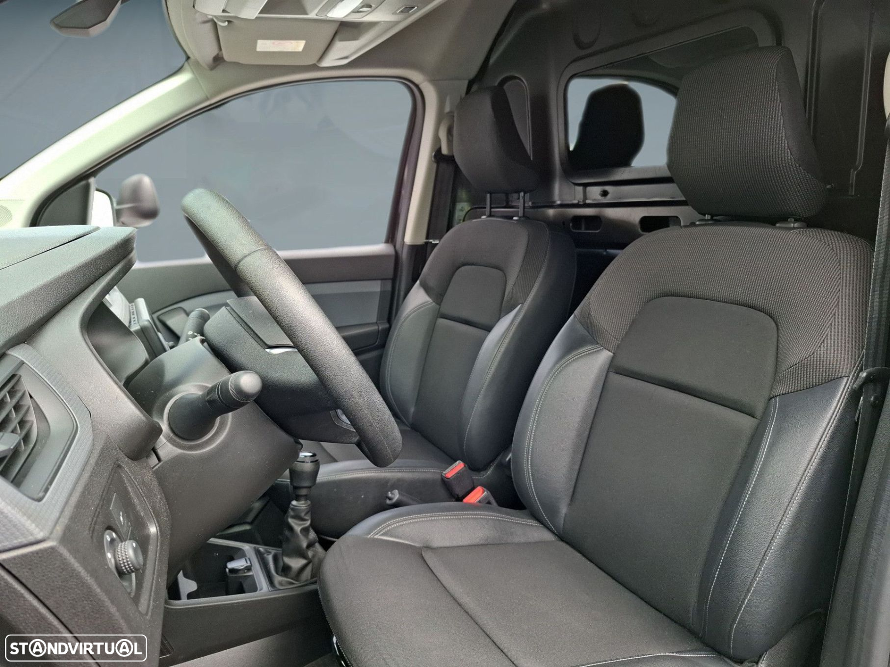 Renault Express Blue dCi 95 Confort - 11