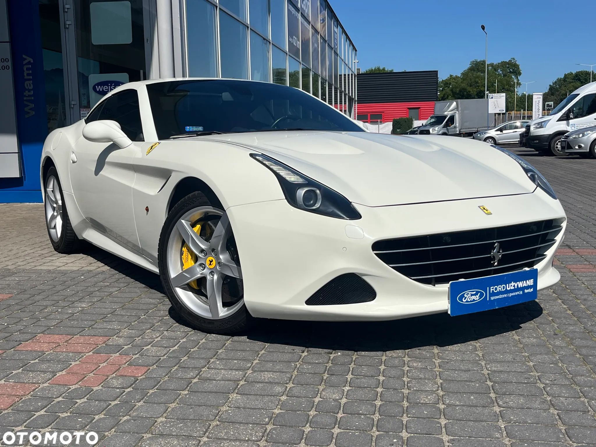Ferrari California - 1