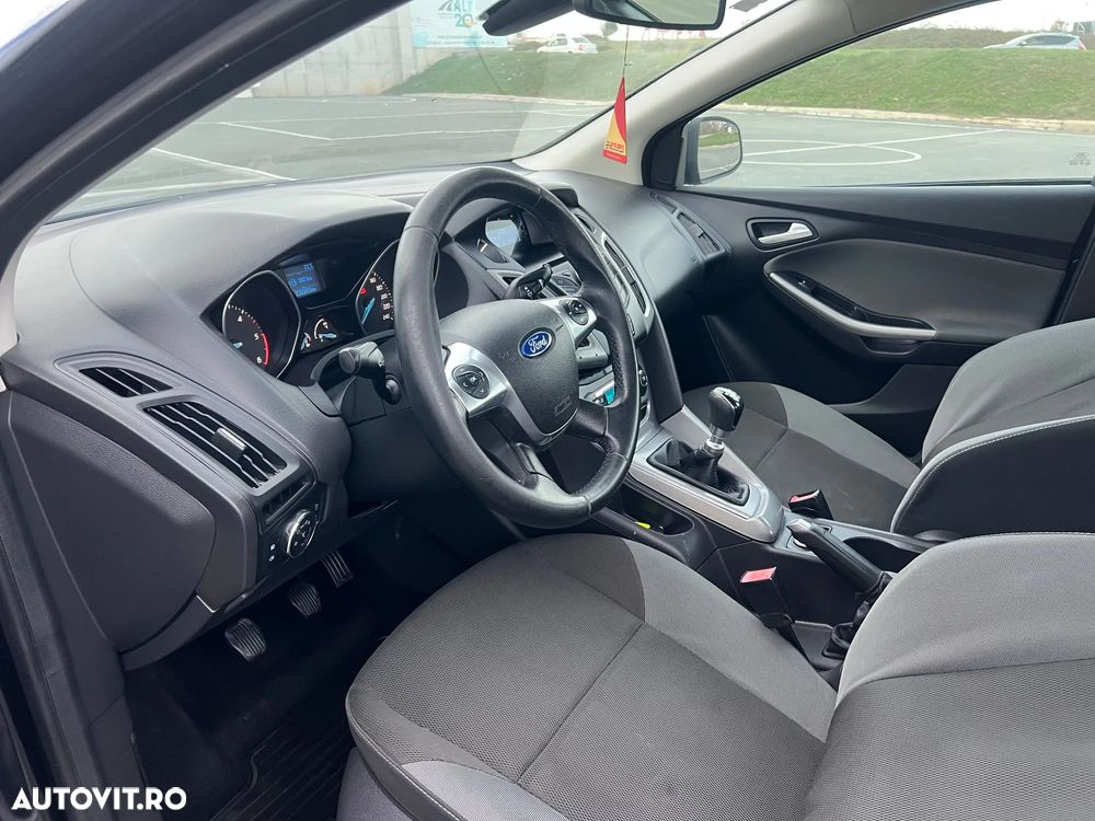 Ford Focus 1.6 TDCI 90 CP Trend - 9