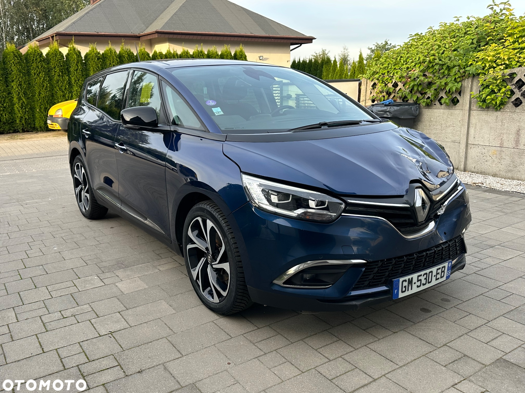 Renault Grand Scenic - 6