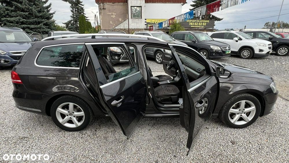 Volkswagen Passat - 23