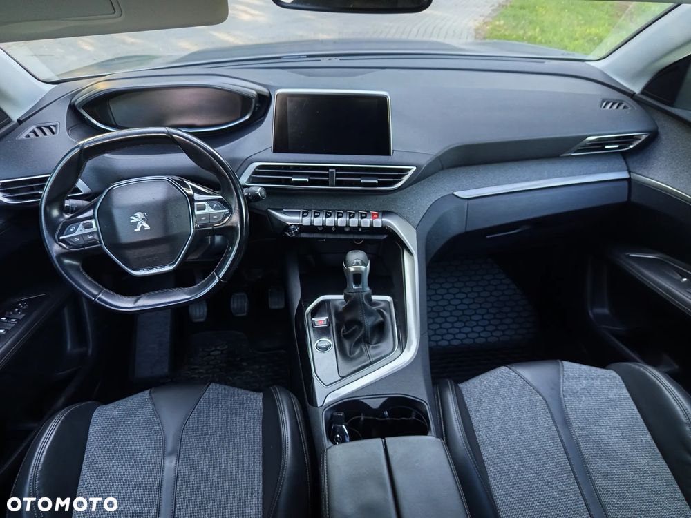Peugeot 3008 - 9