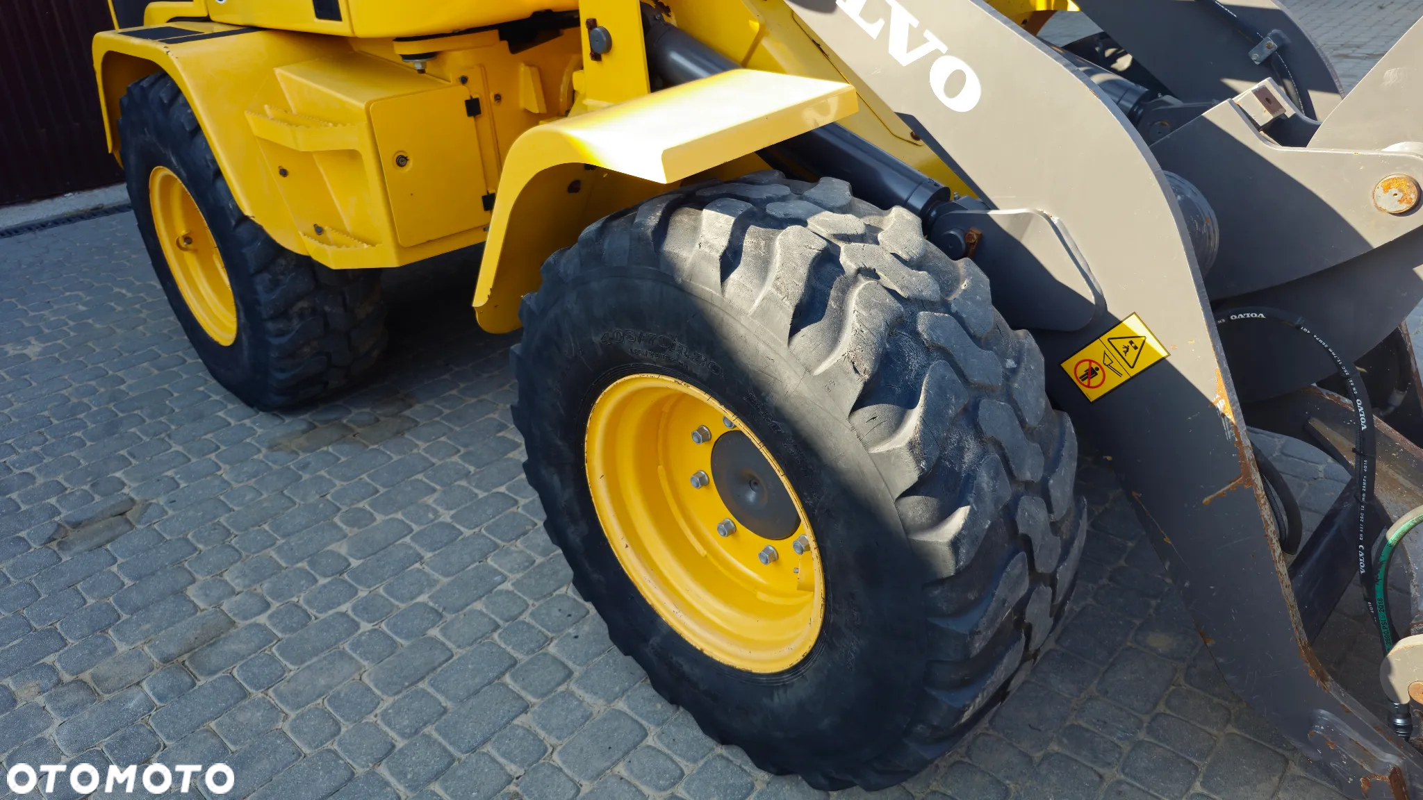 Volvo L 35 G - 10