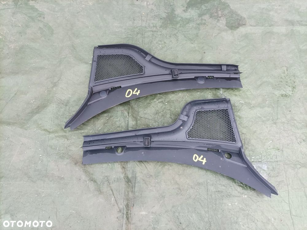 Skoda Octavia IV podszybie prawe lewe 5E3819416 5E3819415 - 1
