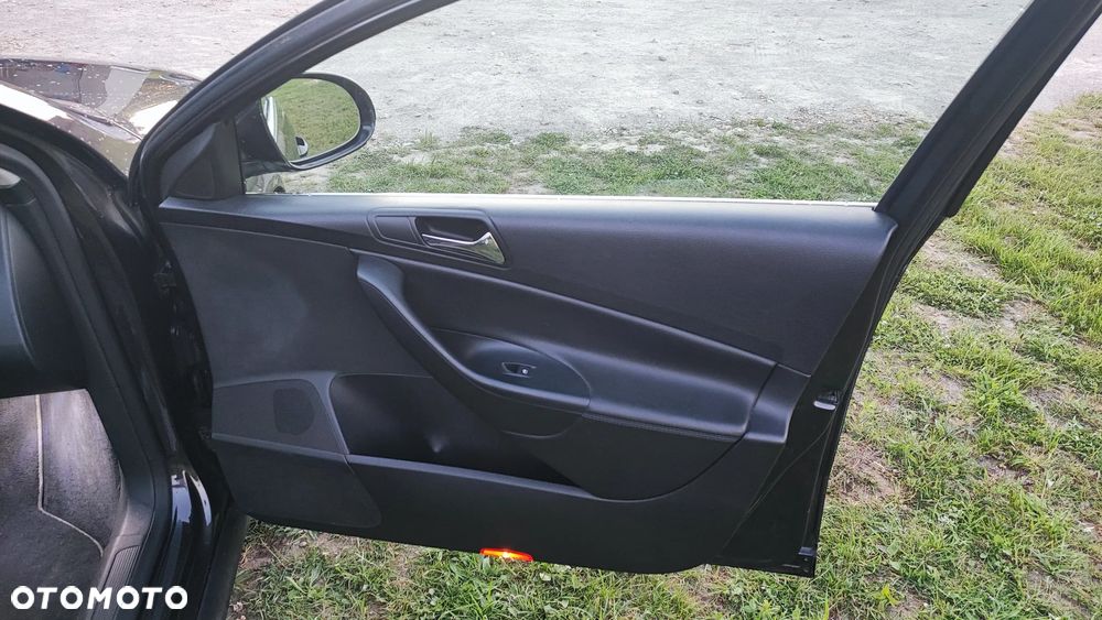 Volkswagen Passat 2.0 TDI DPF Highline DSG - 18