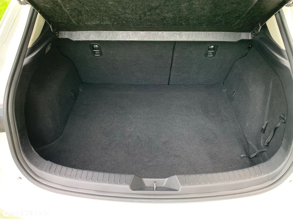 Mazda 3 2.0 Skypassion - 19