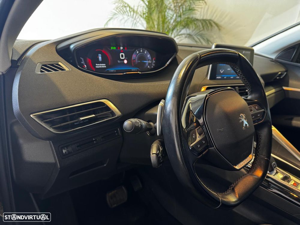 Peugeot 3008 PureTech 130 Stop & Start GPF EAT8 Active Pack - 21