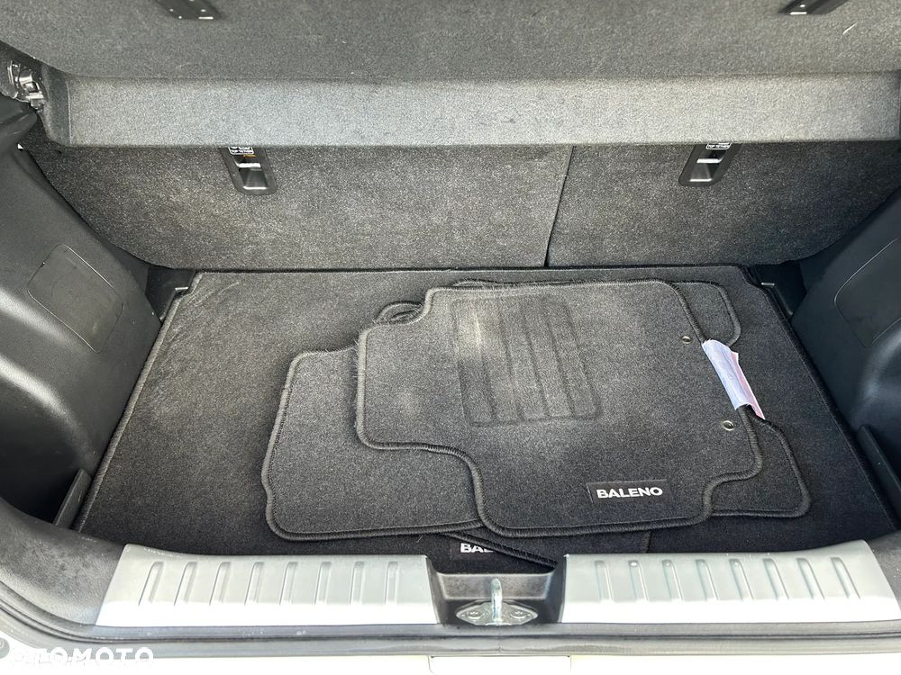 Suzuki Baleno 1.2 Premium Plus - 6