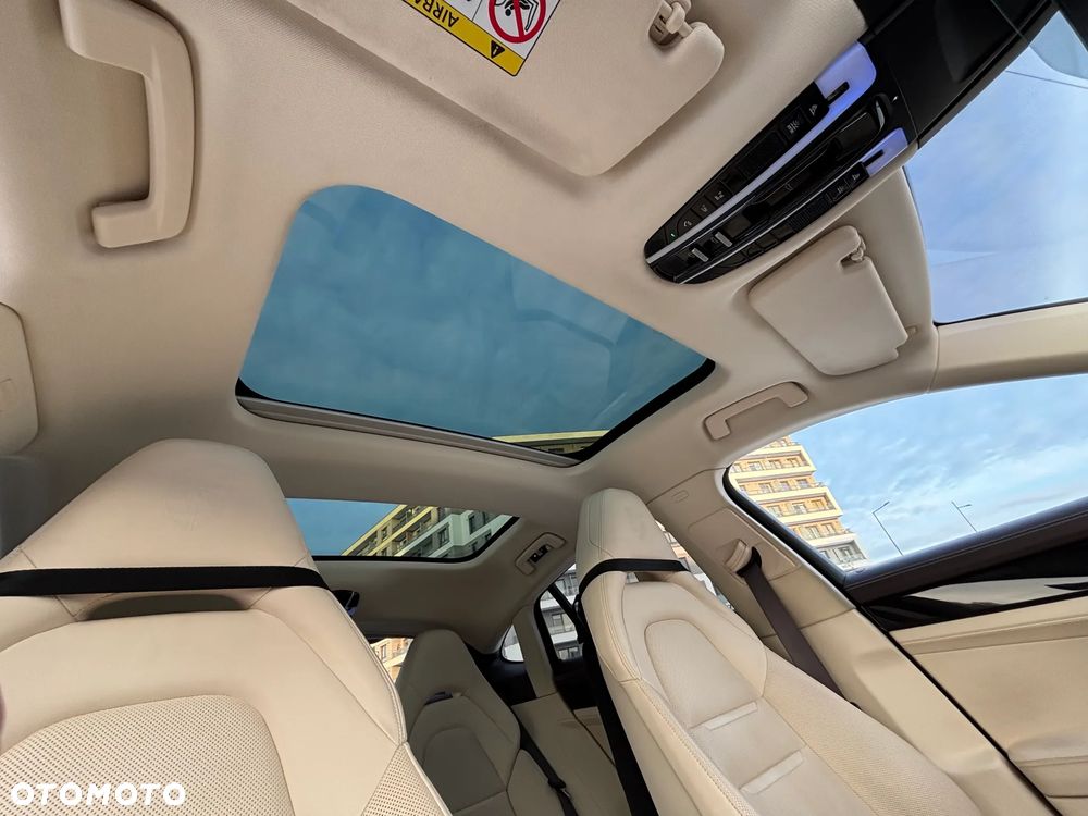 Porsche Panamera 4 E-Hybrid Executive - 40