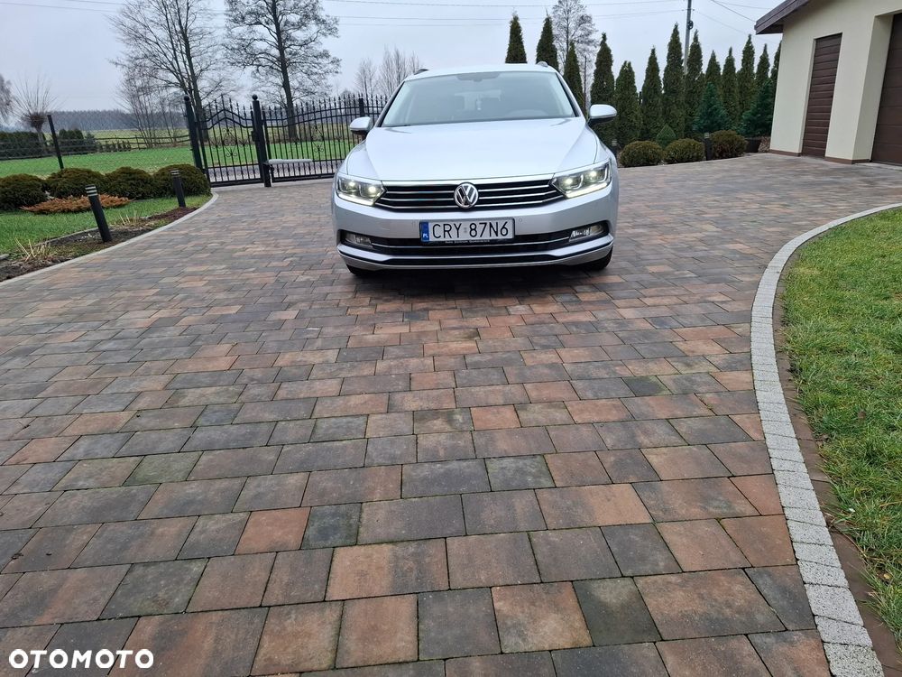 Volkswagen Passat Variant 2.0 TDI EVO Business DSG - 15