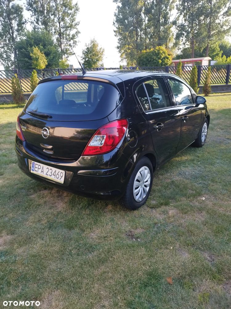 Opel Corsa - 3