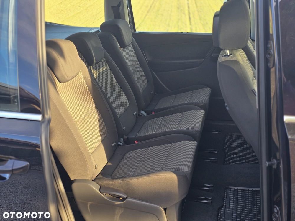 Volkswagen Sharan - 13