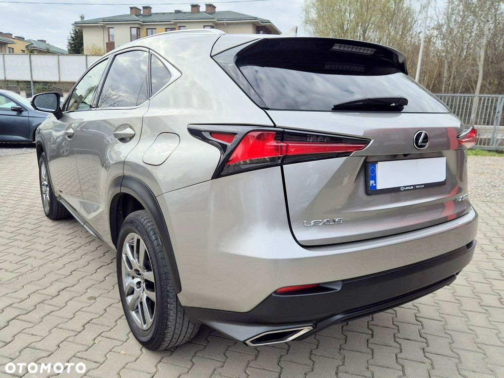 Lexus NX - 11