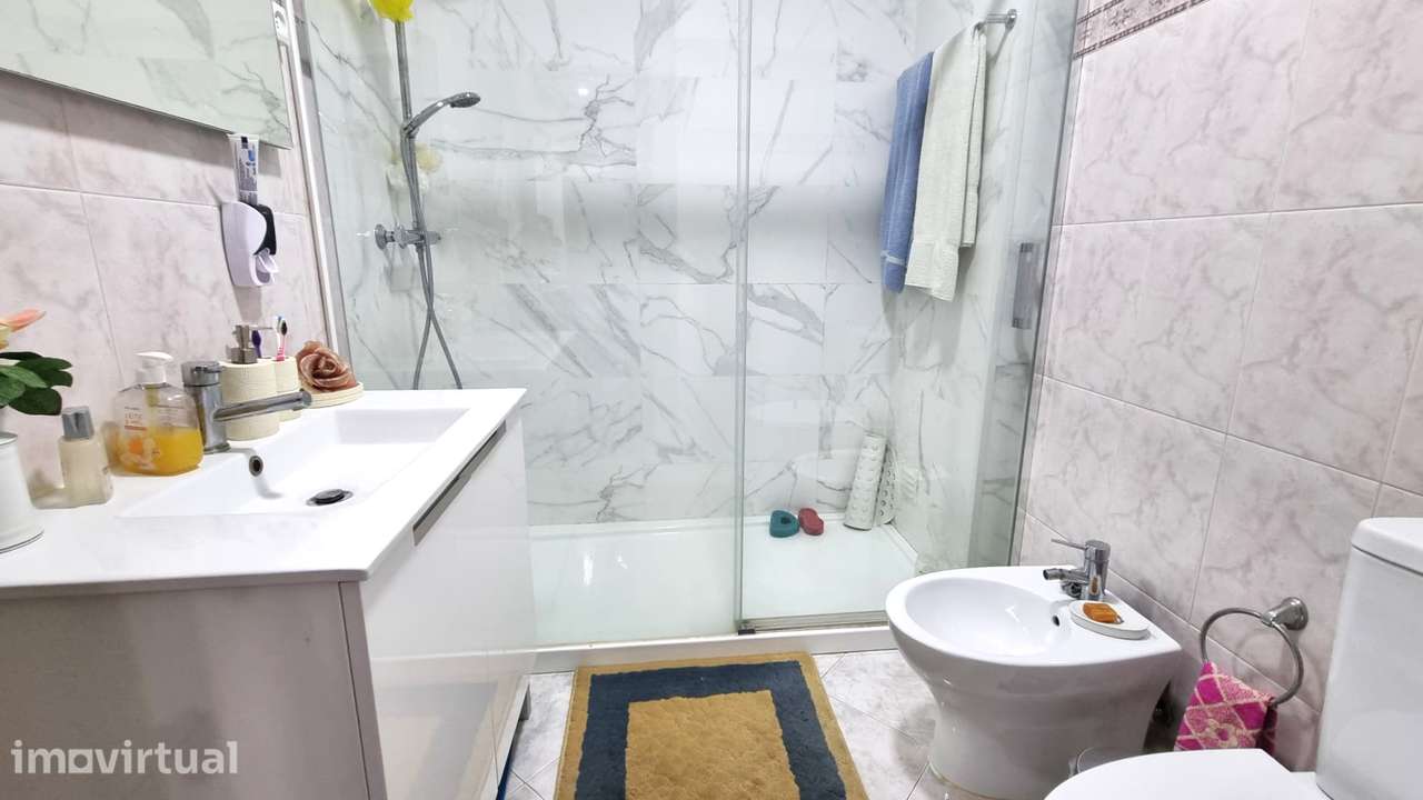 LARANJEIRO CENTRO - Apartamento T1 cozinha independente - Grande imagem: 5/8