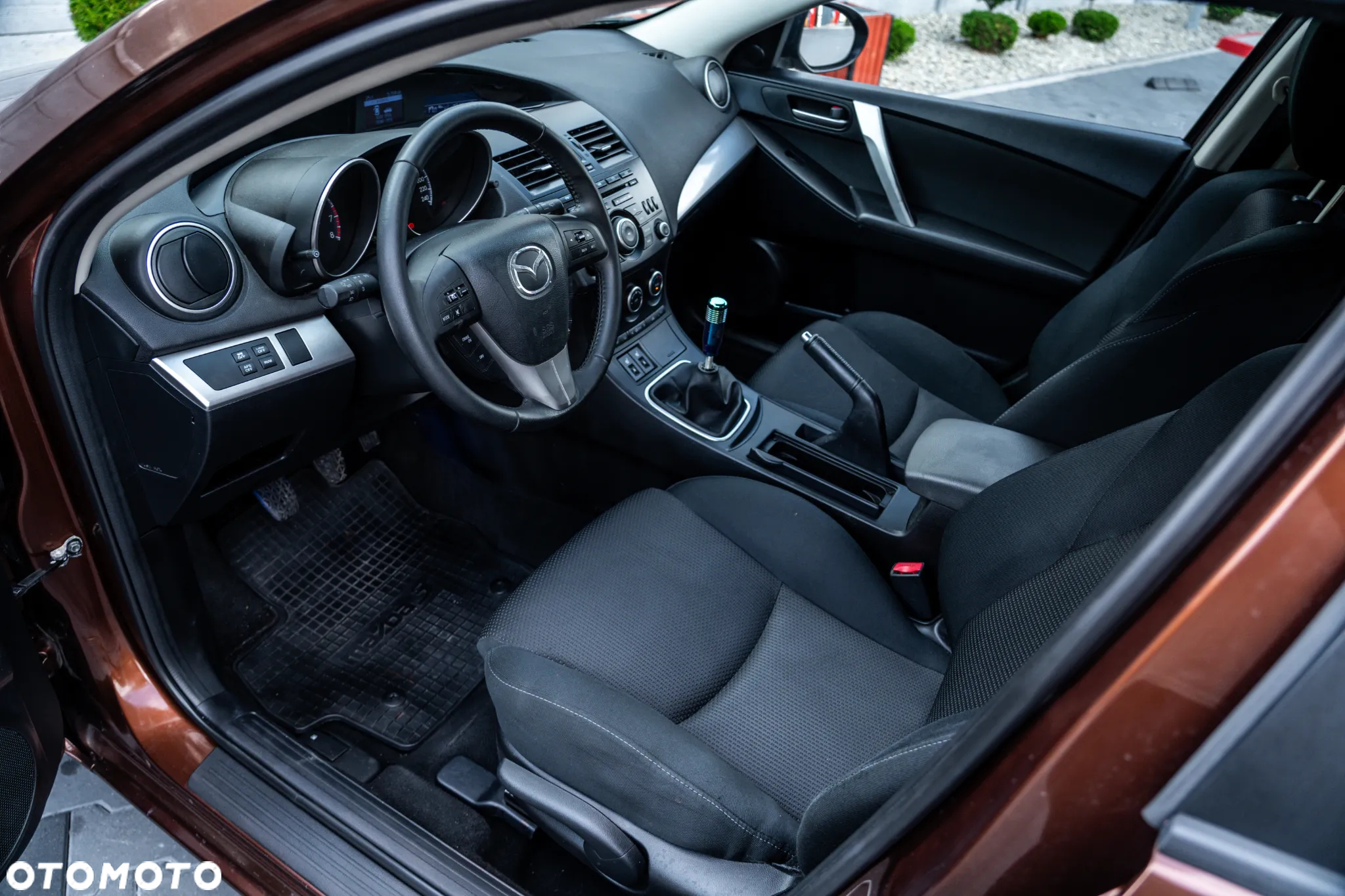 Mazda 3 2.0 MZR DISI Sports-Line - 24