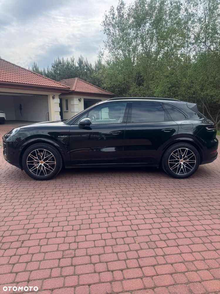 Porsche Cayenne E-Hybrid PHEV - 1