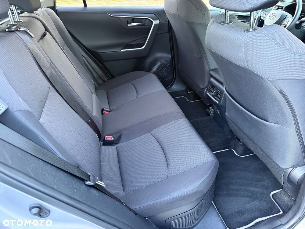 Toyota RAV4 2.5 Hybrid Comfort 4x2 - 18