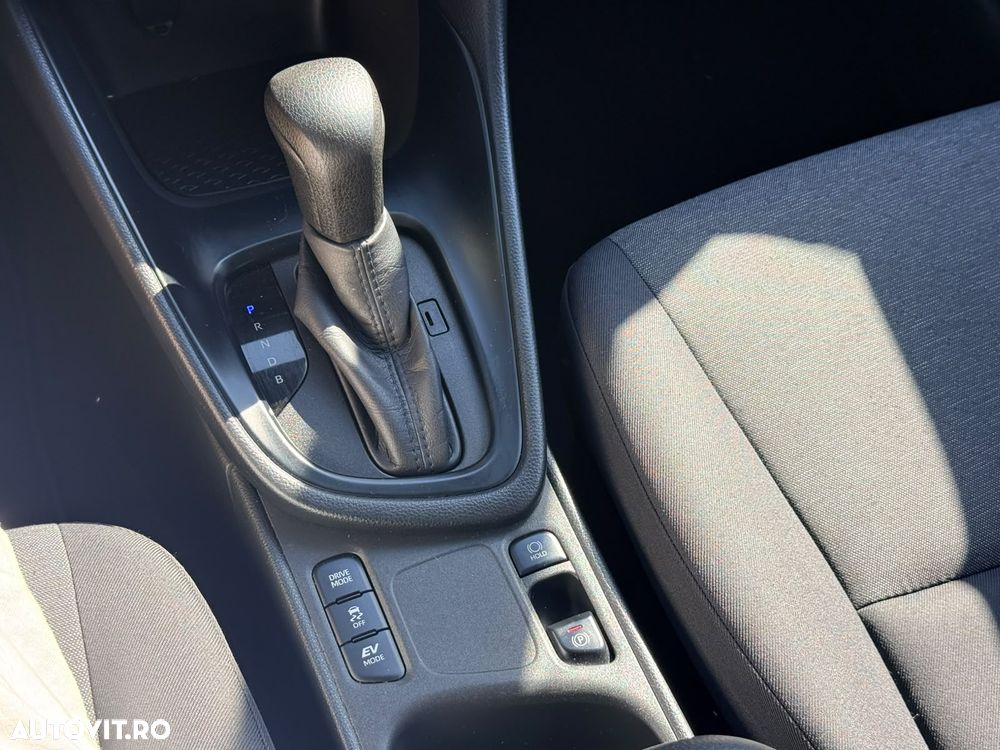 Toyota Yaris - 20