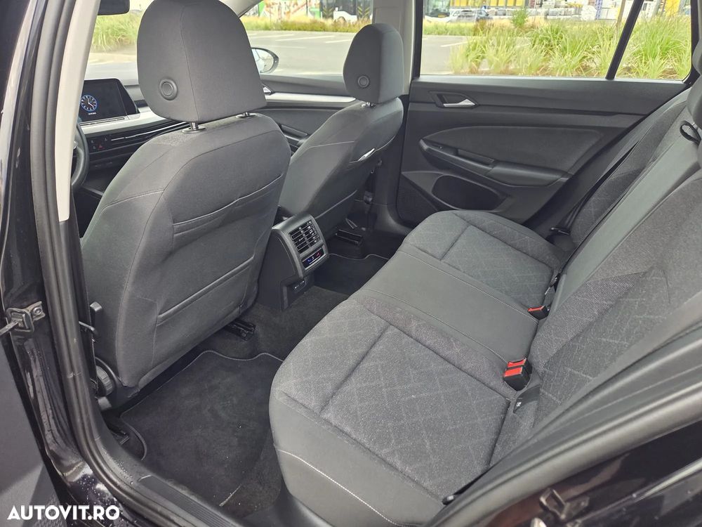 Volkswagen Golf 1.5 eTSI ACT DSG MHEV Life - 11