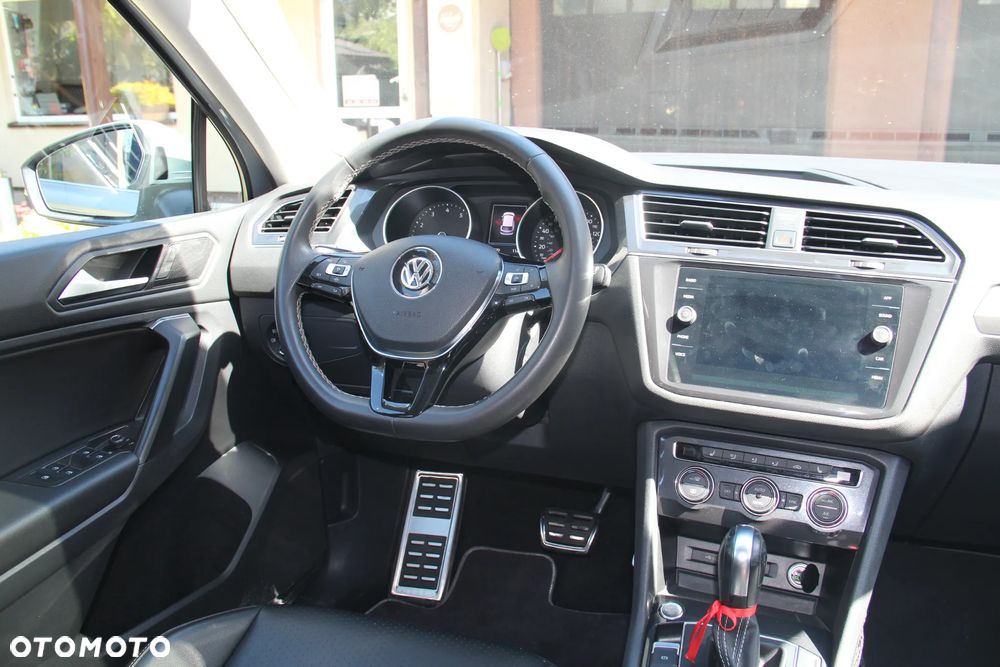 Volkswagen Tiguan Allspace - 12