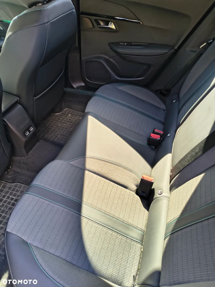 Peugeot 2008 1.2 PureTech Allure Pack S&S - 7