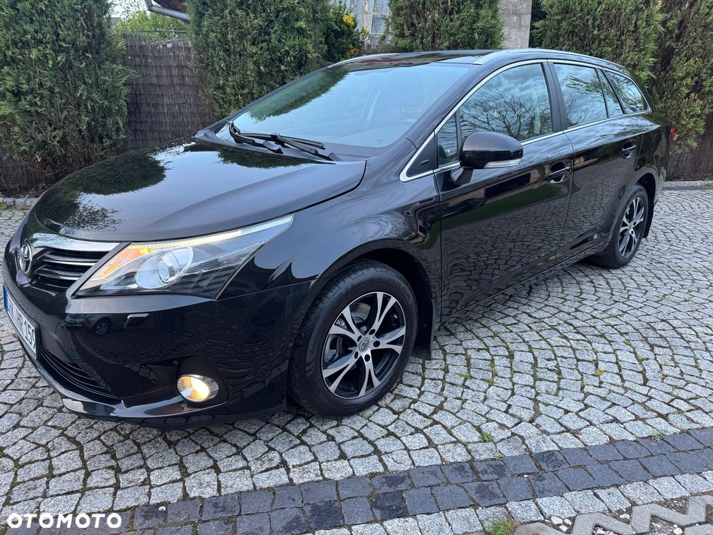 Toyota Avensis 1.8 Executive - 4