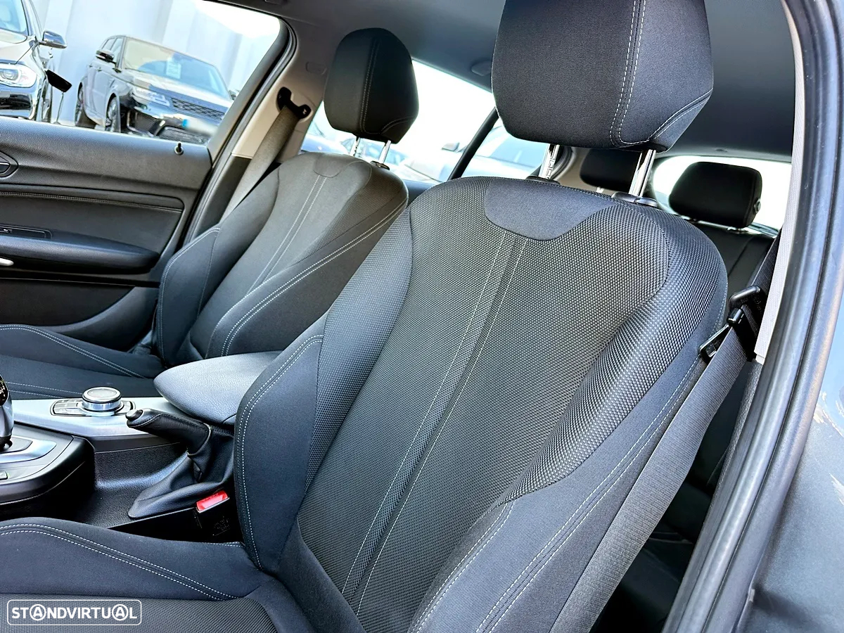 BMW 116 d Auto - 24