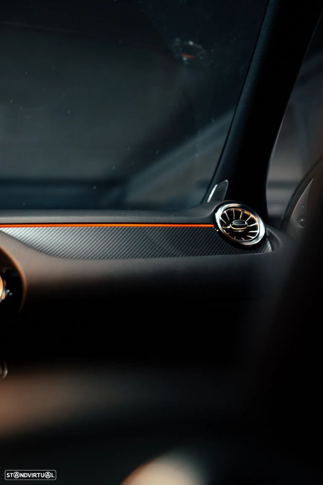 Mercedes-Benz GLA 250 e 8G-DCT AMG Line - 18