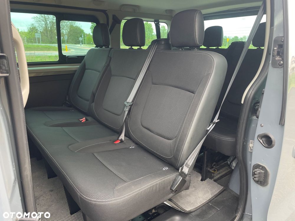 Renault Trafic 2.0 dCi Escapade - 36