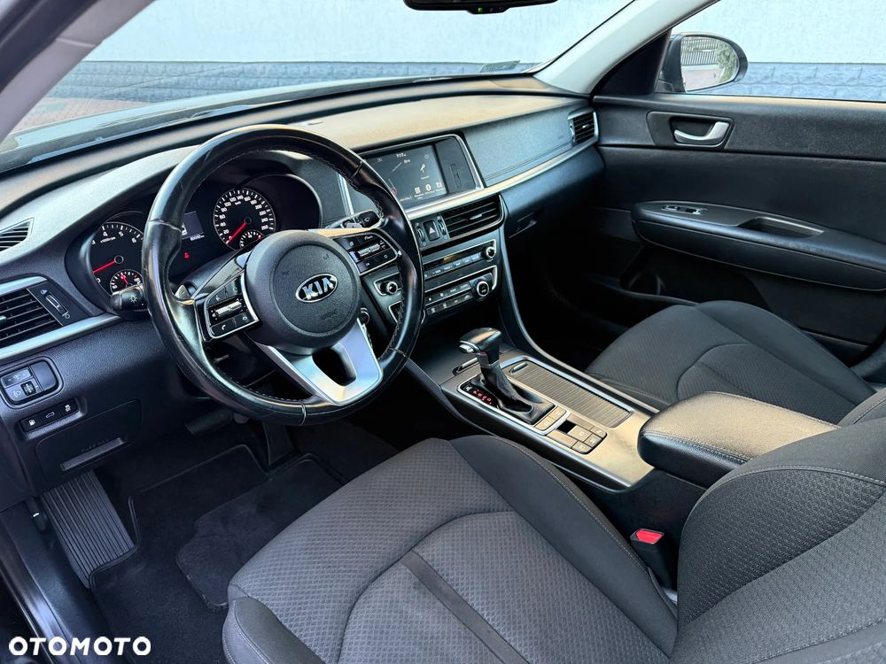 Kia Optima - 11