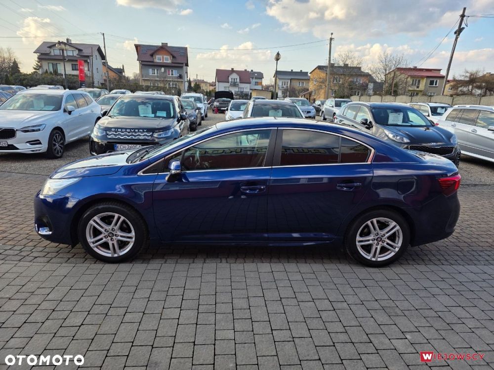 Toyota Avensis - 7