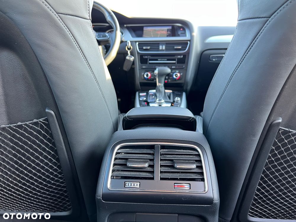 Audi A4 Limousine 2.0 TDI DPF quattro S tronic S line Sportpaket - 23