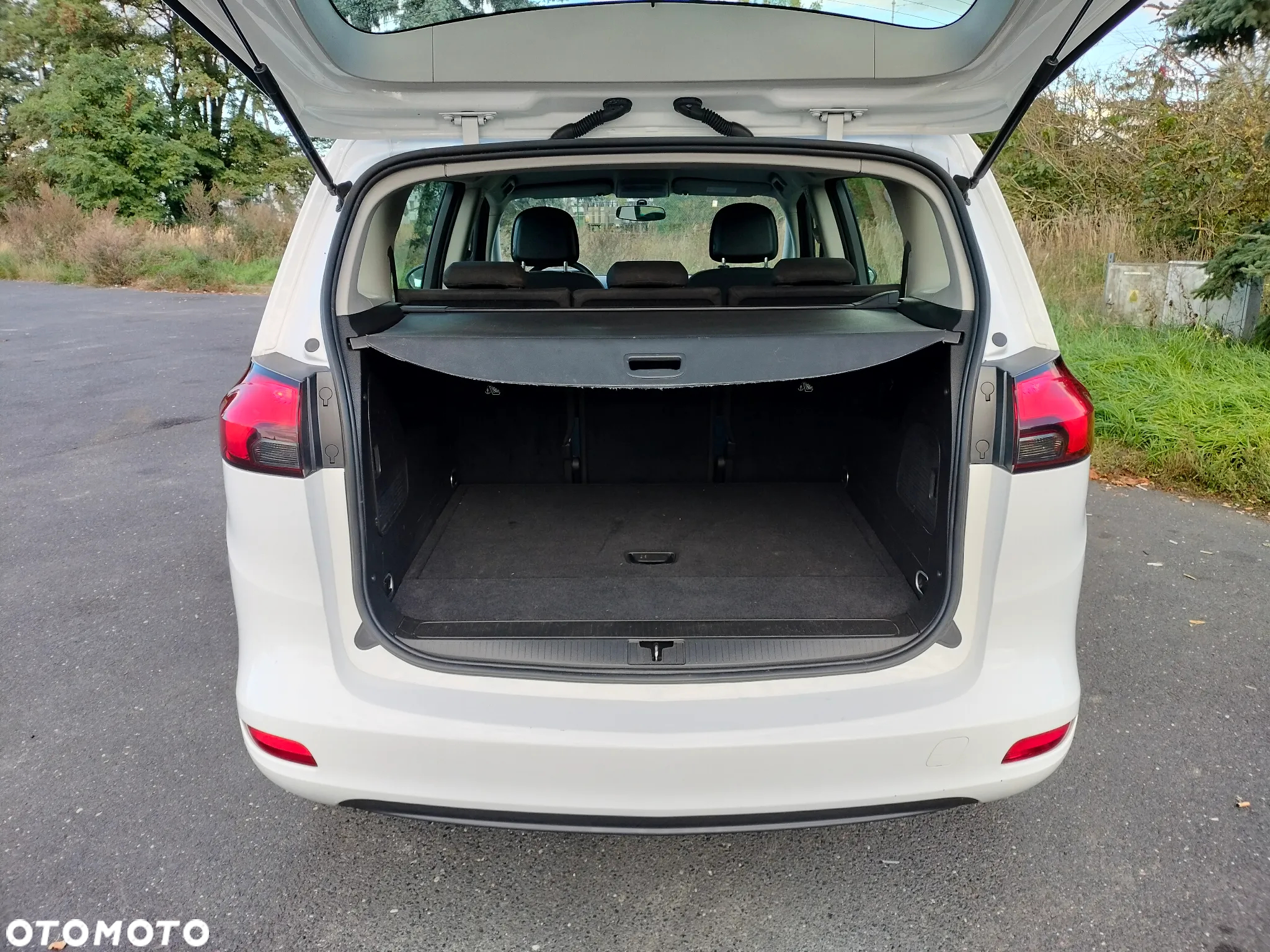 Opel Zafira Tourer 1.6 ECOTEC DIT ecoFLEX Start/Stop Active - 17