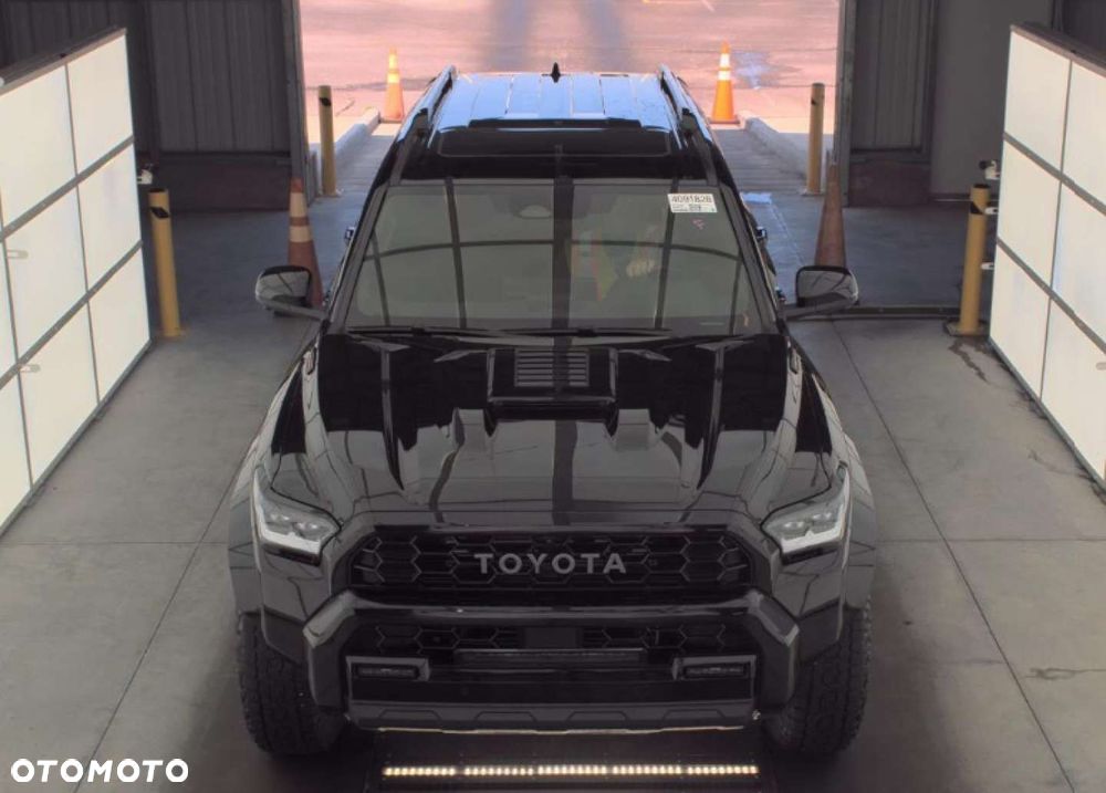 Toyota 4-Runner - 4