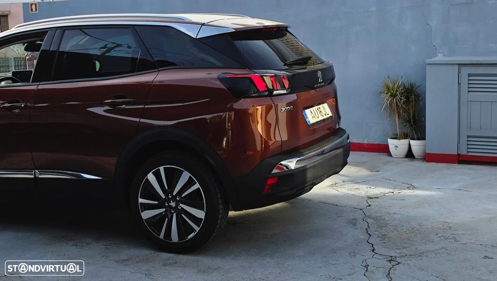Peugeot 3008 PureTech 130 Stop & Start GPF Allure Pack - 8