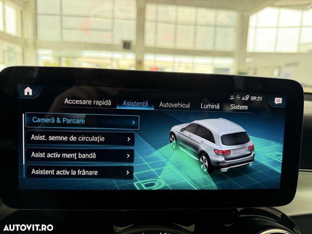 Mercedes-Benz GLC 200 4MATIC 9G-TRONIC AMG Line - 21