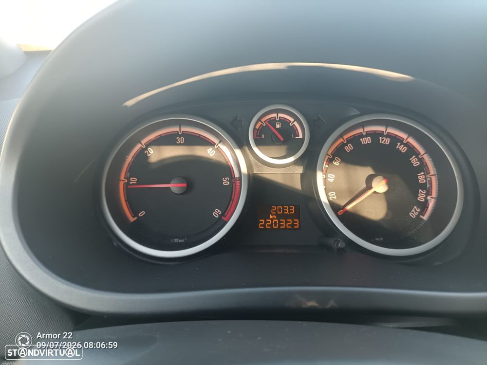 Opel Corsa 1.3 CDTi - 8