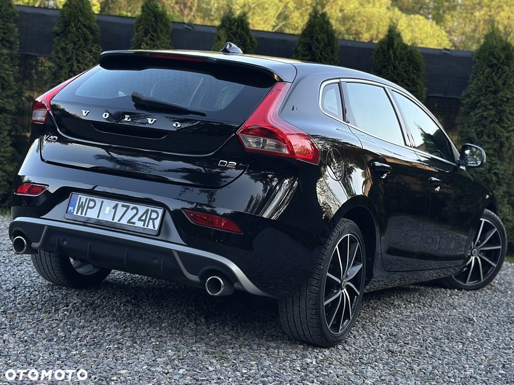 Volvo V40 D2 Drive-E R-Design Kinetic - 11
