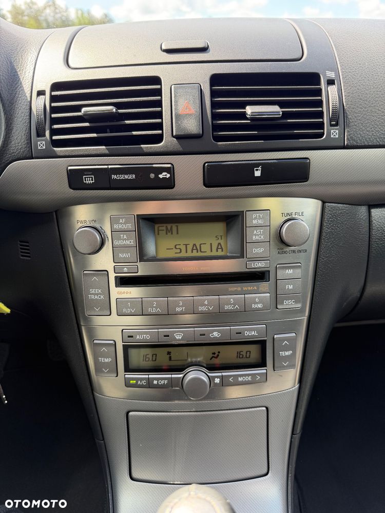 Toyota Avensis 1.8 VVT-i Edition - 17