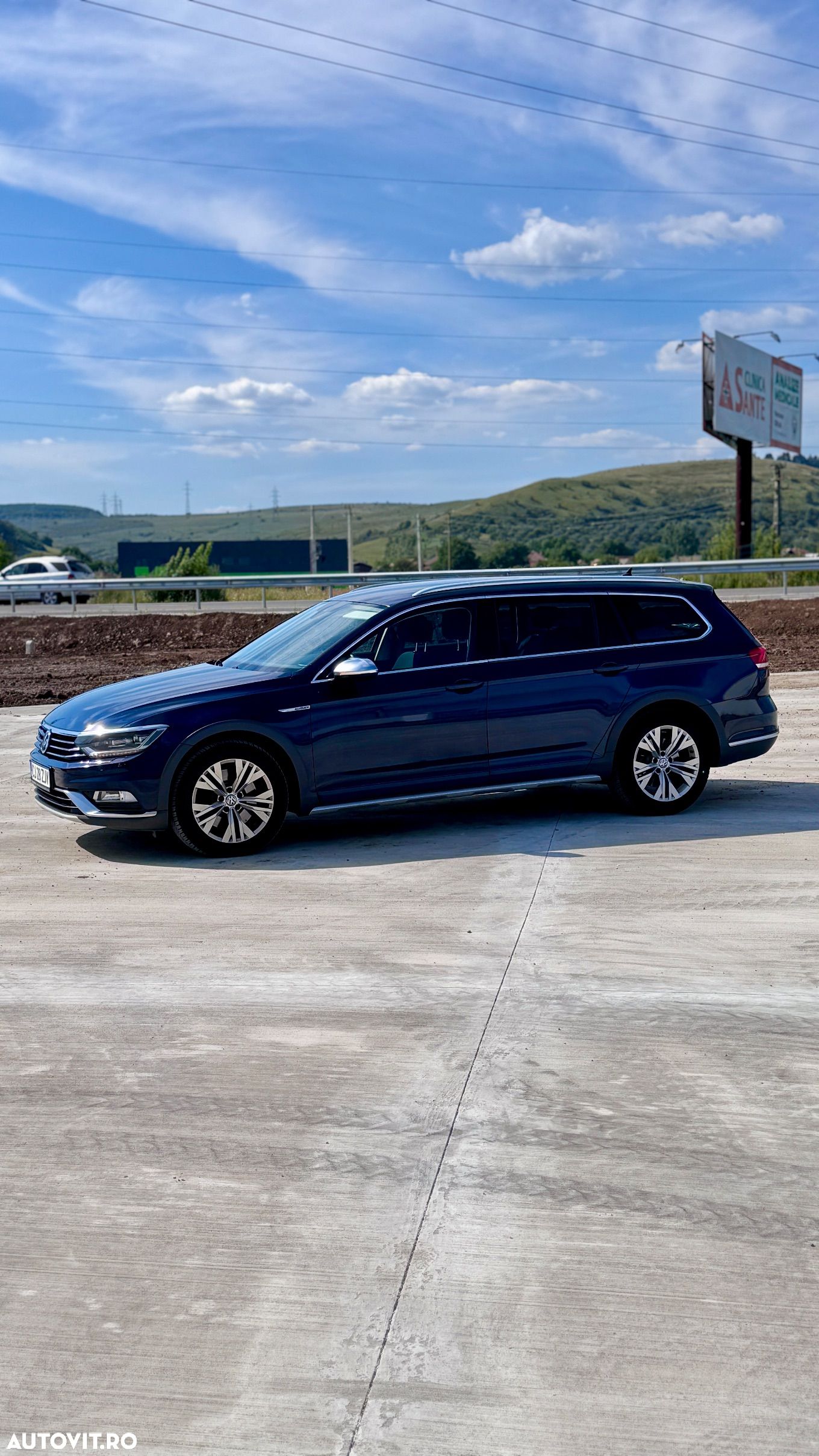 Volkswagen Passat Alltrack 2.0 TDI SCR 4Motion DSG (BMT) - 1
