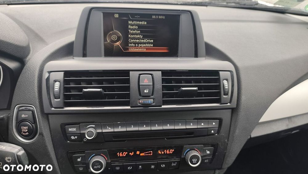 BMW Seria 1 116i Sport Line - 13