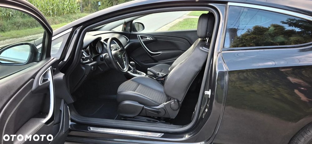 Opel Astra GTC 2.0 CDTI ecoFLEX Start/Stop Innovation - 12