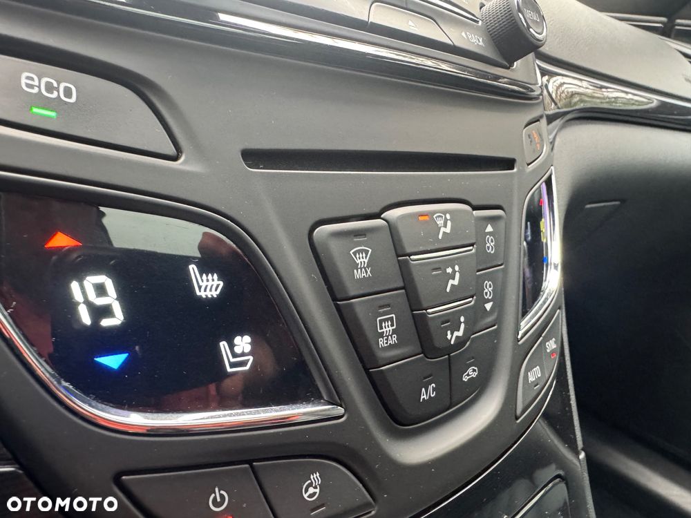 Opel Insignia 2.0 CDTI Sport - 29