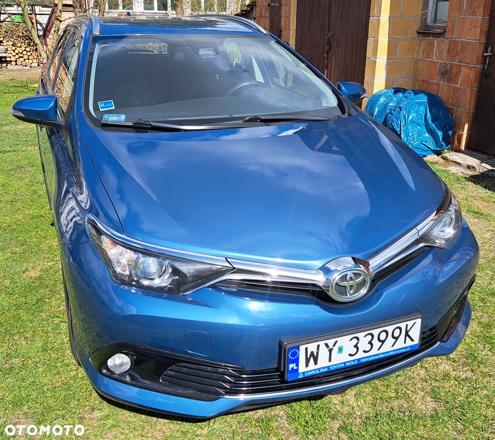 Toyota Auris 1.6 Premium - 5