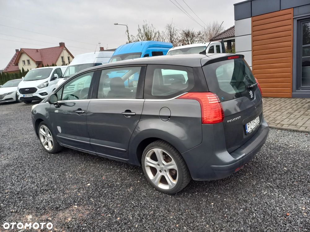 Peugeot 5008 - 4