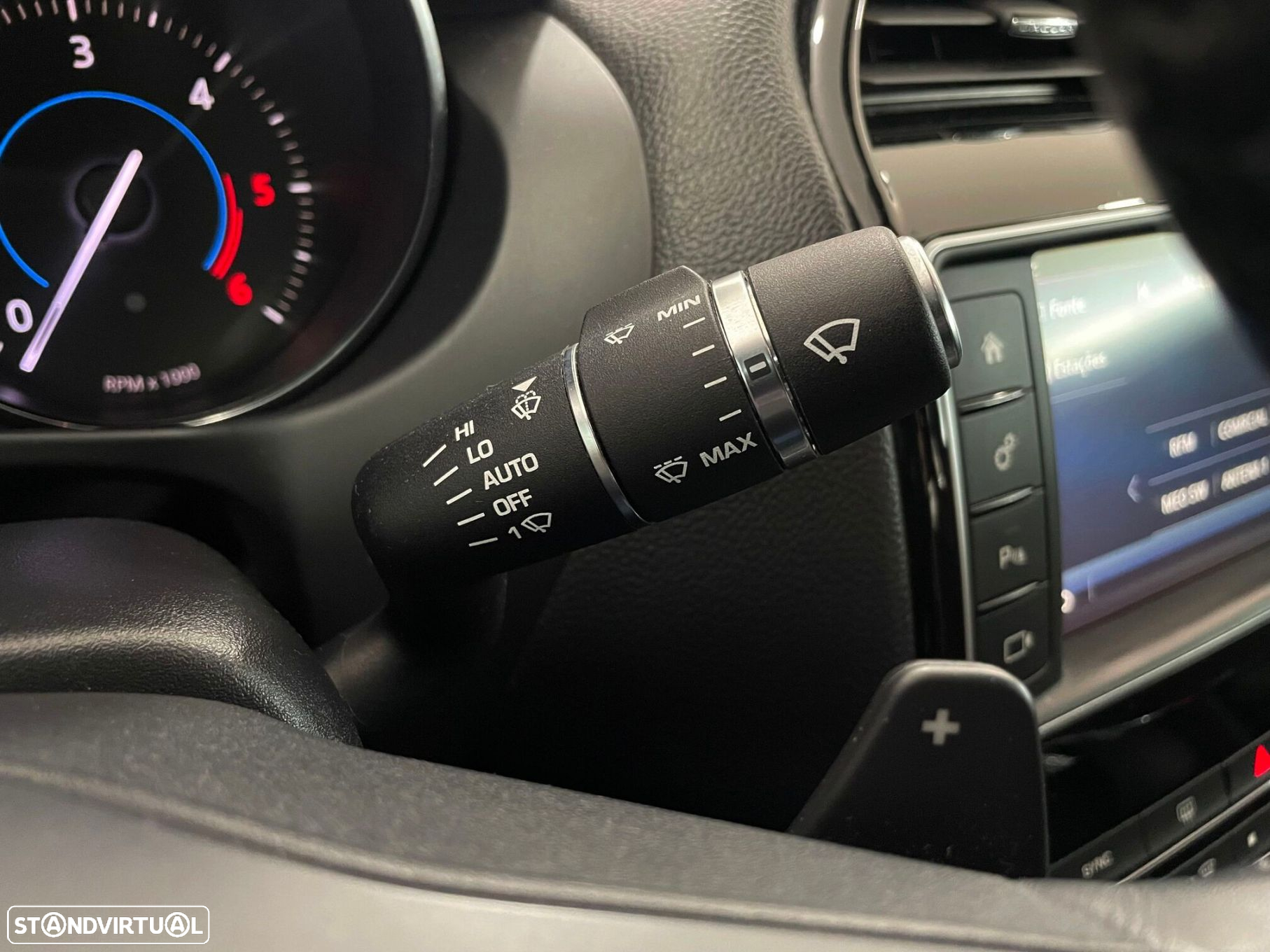 Jaguar XE 2.0 D R-Sport Aut. - 39