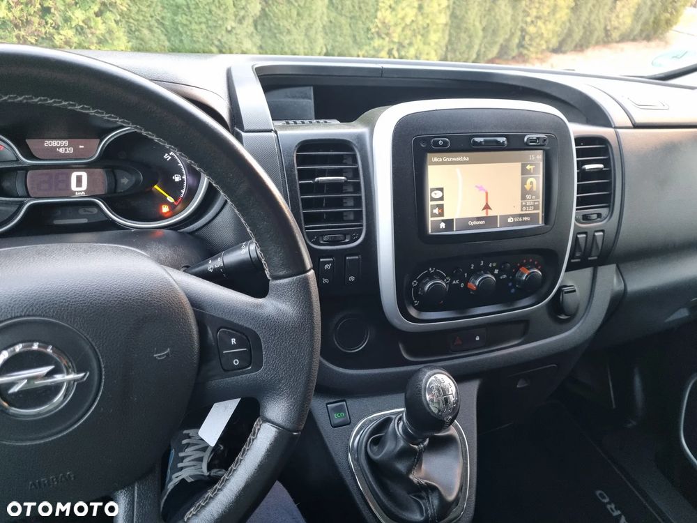 Opel Vivaro L1H1 2.7t Elegance Business - 29